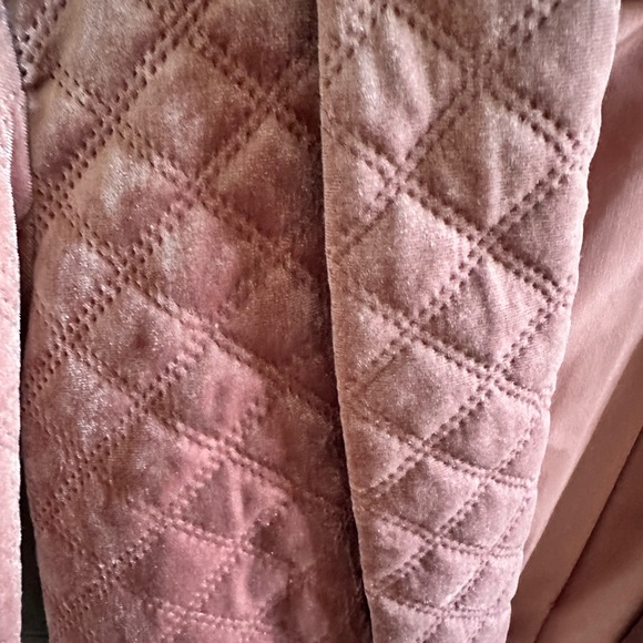 Willow & Clay Mauve Quilted Blazer - Picture 4 of 4